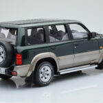 Nissan Patrol GR Y61 Green Otto 1:18 - image 2 of 5