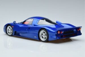 Nissan R390 GT1 Road Car GT Spirit 1:18 GT403 Resin — photo 5 of 6