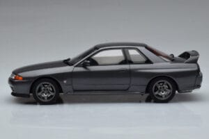 Nissan Skyline GT-R BNR32 Nismo Grey Otto 1:18 OT411 Resin — photo 3 of 6