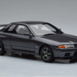 Nissan Skyline GT-R BNR32 Nismo Grey Otto 1:18 - image 4 of 6