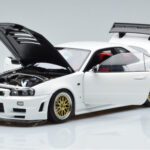 Nissan Skyline GT-R R34 Nismo Z-Tune White MotorHelix 1:18 - image 2 of 11