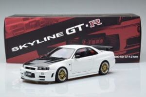 Nissan Skyline GT-R R34 Nismo Z-Tune White MotorHelix 1:18 M83407 Diecast — photo 11 of 11