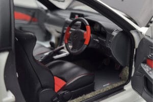 Nissan Skyline GT-R R34 Nismo Z-Tune White MotorHelix 1:18 M83407 Diecast — photo 8 of 11