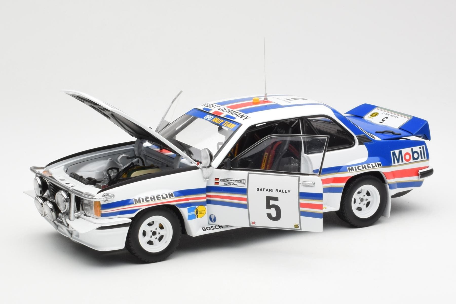 Opel Ascona 400 #5 W. Rohrl / C. Geistdorfer Safari Rally World Champion 1982 Sun Star 1:18 5378 Diecast — photo 2 of 8