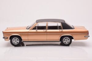 Opel Diplomat B Beige Metallic MCG 1:18 MCG18335 Diecast — photo 3 of 6