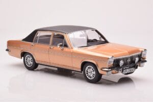 Opel Diplomat B Beige Metallic MCG 1:18 MCG18335 Diecast — photo 4 of 6