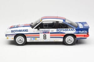 Opel Manta 400 Rothmans #8 J. McRae / I. Grindrod Lombard RAC Rally 1983 IXO 1:18 18RMC038A Diecast — photo 3 of 6
