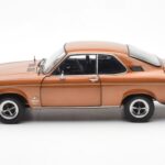 Opel Manta A Bronze Metallic Norev 1:18 - image 4 of 8