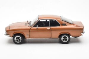 Opel Manta A Bronze Metallic Norev 1:18 183624 Diecast — photo 4 of 8