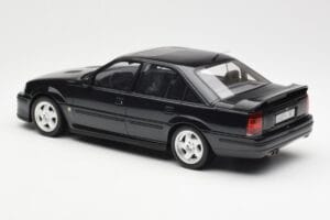 Opel Omega A Lotus Imperial Dark Green Metallic Otto 1:18 OT153 Resin — photo 5 of 6
