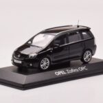 Opel Zafira B OPC Black Minichamps 1:43 - image 2 of 4
