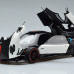 Pagani Zonda Cinque White Benny Almost Real 1:18 - image 2 of 12