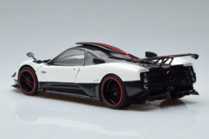 Pagani Zonda Cinque White Benny Almost Real 1:18 850601001 Diecast — photo 7 of 12