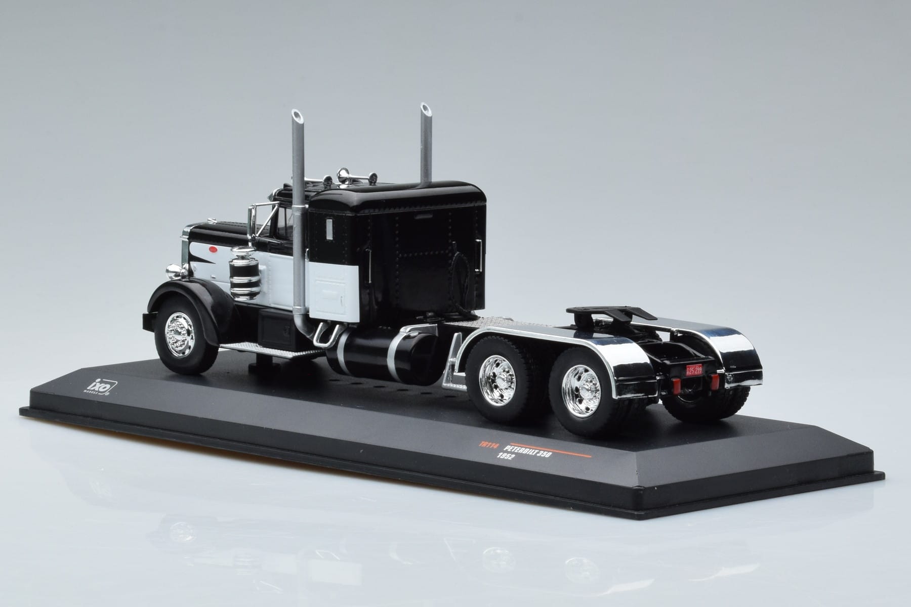 Peterbilt 350 Black IXO 1:43 TR114 Diecast — photo 5 of 6