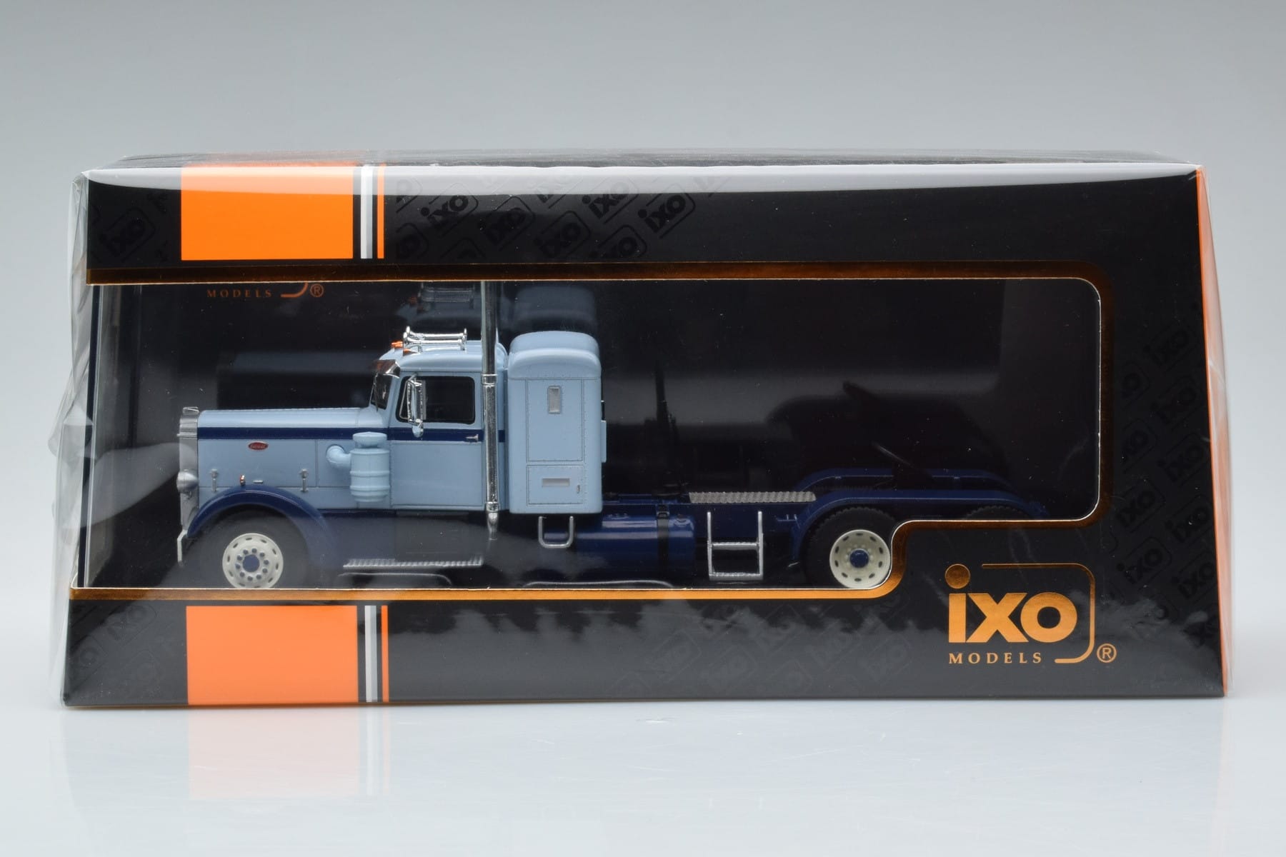 Peterbilt 350 Blue IXO 1:43 TR133 Diecast — photo 6 of 6