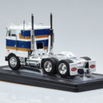 Peterbilt 352 H White IXO 1:43 TR078 - image 5 of 6