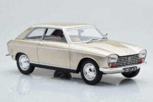 Peugeot 204 Coupe Beige Otto 1:18 OT1024 Resin — photo 4 of 6