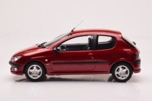 Peugeot 206 S16 Red Otto 1:18 OT1039 Resin — photo 3 of 6
