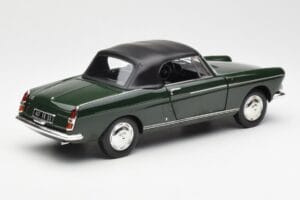 Peugeot 404 Cabriolet Antique Green Limited Edition Norev 1:18 184829 Diecast — photo 3 of 8