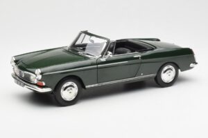 Peugeot 404 Cabriolet Antique Green Limited Edition Norev 1:18 184829