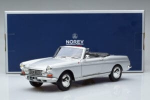 Peugeot 404 Cabriolet Silver Norev 1:18 184835 Diecast — photo 8 of 8