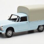 Peugeot 404 Pickup Bache Pastel Blue Otto 1:18