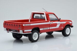 Peugeot 504 Dangel Pickup Red Otto 1:18 OT436 Resin — photo 2 of 6