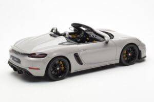 Porsche 718 Spyder Crayon Grey GT Spirit 1:18 GT436 Resin — photo 2 of 6