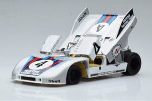 Porsche 908/03 #4 V. Elford / G. Larrousse 1000km Nurburgring 1971 AUTOart 1:18 87181 Diecast — photo 2 of 8