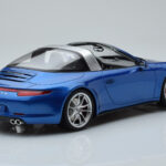 Porsche 911 991 4S Targa Blue GT Spirit 1:18 - image 2 of 5