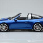 Porsche 911 991 4S Targa Blue GT Spirit 1:18 - image 3 of 5