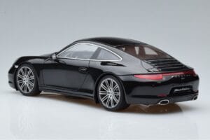 Porsche 911 991 Carrera 4 Black Edition GT Spirit 1:18 GT114 Resin — photo 5 of 6