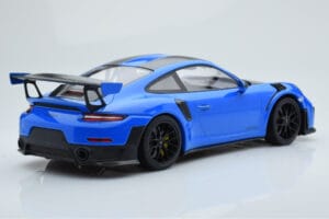 Porsche 911 GT2 RS 991.2 Weissach Package Blue Black Magnesium Wheels Minichamps 1:18 153068316 Diecast — photo 2 of 6