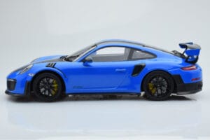 Porsche 911 GT2 RS 991.2 Weissach Package Blue Black Magnesium Wheels Minichamps 1:18 153068316 Diecast — photo 3 of 6