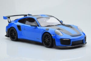 Porsche 911 GT2 RS 991.2 Weissach Package Blue Black Magnesium Wheels Minichamps 1:18 153068316 Diecast — photo 4 of 6