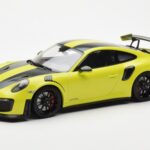 Porsche 911 991.2 GT2 RS Light Green With Black Magnesium Wheels Minichamps 1:18