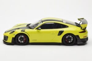 Porsche 911 991.2 GT2 RS Light Green With Black Magnesium Wheels Minichamps 1:18 155068300 Diecast — photo 3 of 6