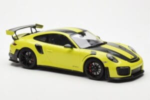 Porsche 911 991.2 GT2 RS Light Green With Black Magnesium Wheels Minichamps 1:18 155068300 Diecast — photo 4 of 6