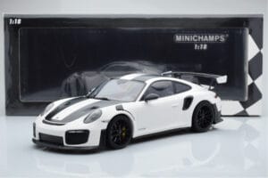 Porsche 911 GT2 RS 991.2 Weissach Package White Black Magnesium Wheels Minichamps 1:18 153068309 Diecast — photo 6 of 6