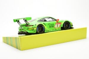 Porsche 911 991.2 GT3 R #1 Manthey Racing 24 Hours Nurburgring 2019 Minichamps 1:18 MG-M-911-19-1801 Diecast — photo 3 of 6
