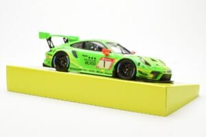 Porsche 911 991.2 GT3 R #1 Manthey Racing 24 Hours Nurburgring 2019 Minichamps 1:18 MG-M-911-19-1801 Diecast — photo 4 of 6