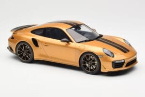 Porsche 911 991.2 Turbo S Exclusive Gold GT Spirit 1:18 GT444 Resin — photo 4 of 6