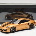 Porsche 911 991.2 Turbo S Exclusive Gold GT Spirit 1:18 GT444 - image 6 of 6