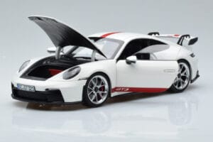 Porsche 911 992 GT3 White Norev 1:18 187306 Diecast — photo 2 of 7