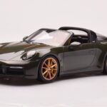 Porsche 911 992 Targa 4S Olive Green GT Spirit 1:18