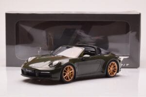 Porsche 911 992 Targa 4S Olive Green GT Spirit 1:18 GT438 Resin — photo 6 of 6