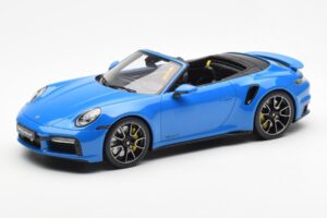 Porsche 911 992 Turbo S Shark Blue GT Spirit 1:18 GT441