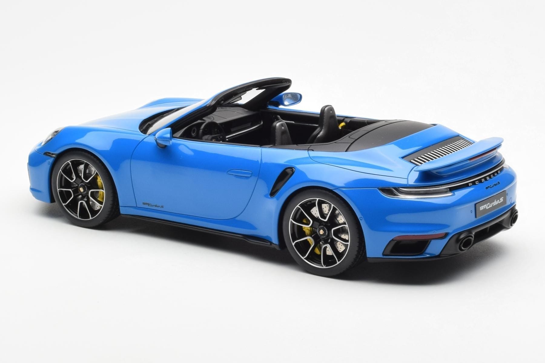 Porsche 911 992 Turbo S Shark Blue GT Spirit 1:18 GT441 Resin — photo 5 of 6