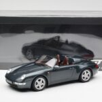 Porsche 911 993 Speedster Green GT Spirit 1:18 GT446 - image 6 of 6
