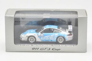 Porsche 911 996 GT3 Cup #7 H. Neuhauser Alutec Belte Porsche Michelin Supercup 2006 Minichamps 1:43 WAP02013117 Diecast — photo 4 of 4